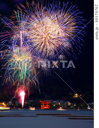大鳥居修復祝い花火 99379767