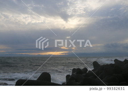 夕日 夕日 99382631
