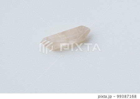 Geological collection mineral white rock crystal. Quartz Berg Geological collection mineral white rock crystal. Quartz Berg 99387168