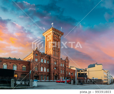 Helsinki, Finland. Erottaja Fire Station, Rescue Station In Korkeavuorenkatu Street In Sunny Day. Amazing Color Effect Of Clouds. Bright Blue-orange Sky. Gently Yellow, Orange Colors Sky Background 99391803