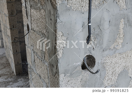 Electrical wiring for mounting a switch during the construction of a private residential building Electrical wiring for mounting a switch during the construction of a private residential building 99391825