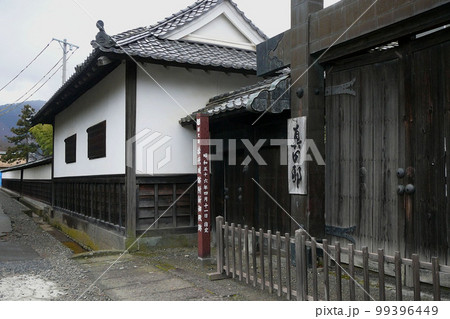 真田邸がある古い町並み/長野県長野市松代町 真田邸がある古い町並み/長野県長野市松代町 99396449