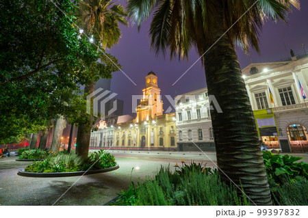 Plaza de las Armas square in Santiago 99397832