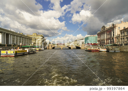 ロシアの 足 橋 99397864