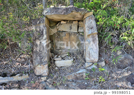 岡山県総社市の鬼城山にある古代山城「鬼ノ城」国史跡 99398051