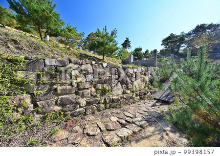 岡山県総社市の鬼城山にある古代山城「鬼ノ城」国史跡 99398157