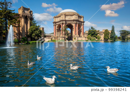Palace of Fine Art in San Francisco Palace of Fine Art in San Francisco 99398241