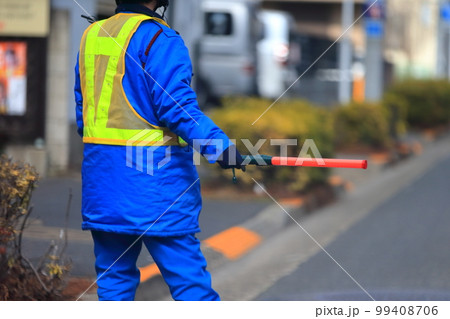 交通誘導員 99408706