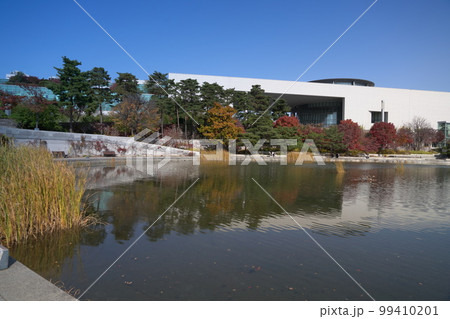 建物 空 関西 99410201