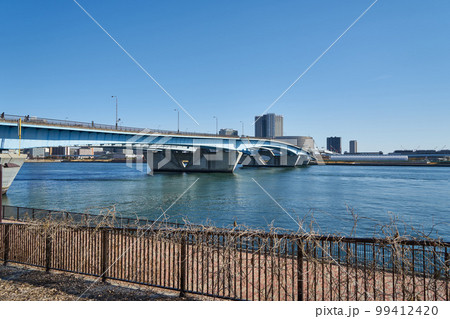 東京都 首都高速10号晴海線と晴海大橋の眺め 東京都 首都高速10号晴海線と晴海大橋の眺め 99412420