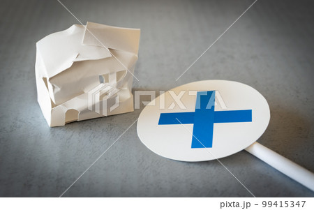 特定空き家　管理不全　不動産　老朽化　所有者不明土地　一戸建て　バツ 99415347