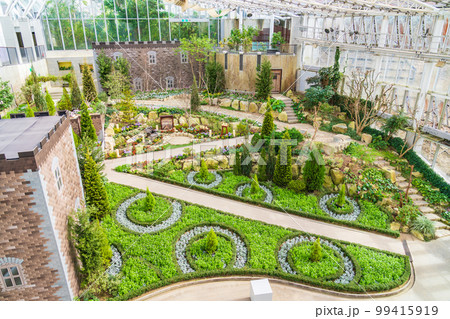 ぎふワールド・ローズガーデン、花の地球館〈岐阜県可児市〉 ぎふワールド・ローズガーデン、花の地球館〈岐阜県可児市〉 99415919