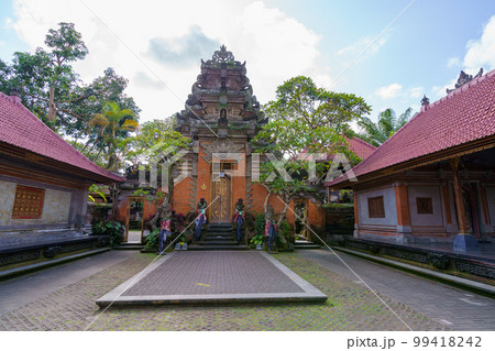 ウブド王宮(プリサレンアグン):インドネシア・バリ島 ウブド王宮(プリサレンアグン):インドネシア・バリ島 99418242