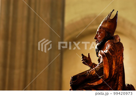 Wooden statue in a catholic church Wooden statue in a catholic church 99420973