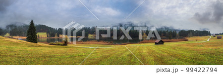 Alpine autumn lake Geroldee or Wagenbruchsee, Germany Alpine autumn lake Geroldee or Wagenbruchsee, Germany 99422794