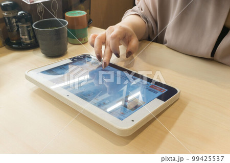 タッチパネル式注文　飲食店 99425537