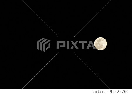 北杜市白州町、月齢14.3二月十四日目の小望月 99425760