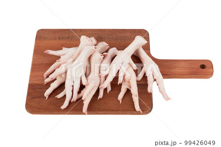 Raw chicken feet Raw chicken feet 99426049