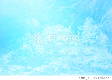 水イメージ 澄んだ河川や海の水面 水しぶきや気泡 波紋 環境 夏の清涼イメージ 水イメージ 澄んだ河川や海の水面 水しぶきや気泡 波紋 環境 夏の清涼イメージ 99426872
