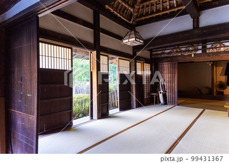 旧矢部町民族史料館「観光名所：通潤橋(つうじゅんきょう)の茅葺屋根・古民家風景」　(山都町矢部町) 99431367