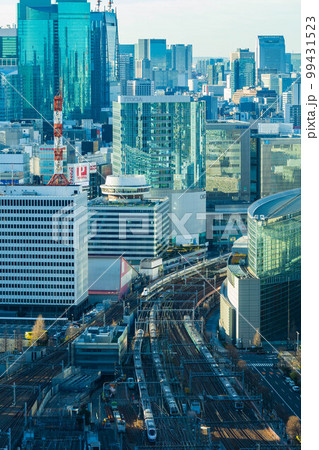 東京都市風景 朝の東京駅~有楽町駅 トレインビュー 東京都市風景 朝の東京駅~有楽町駅 トレインビュー 99431523