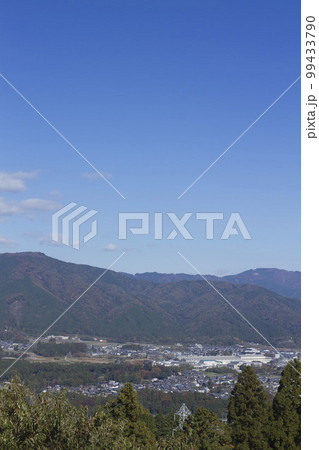 11月中旬　関ヶ原松尾山小早川秀秋陣営から望む関ケ原の町 99433790