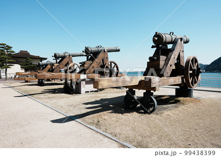 下関の長州砲(八十斤加農砲) 下関の長州砲(八十斤加農砲) 99438399