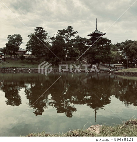 奈良の風情ある風景 奈良の風情ある風景 99439121