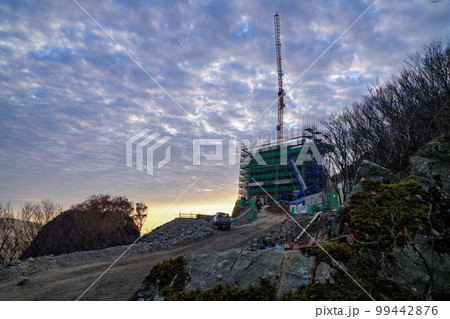 雲 観光地 山 99442876