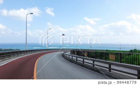 沖縄 ニライカナイ橋(沖縄県南城市) 沖縄 ニライカナイ橋(沖縄県南城市) 99448779