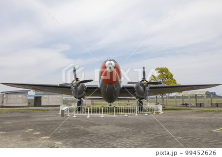 プロペラ機 99452626
