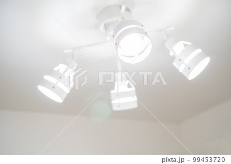 部屋の電気 部屋の電気 99453720