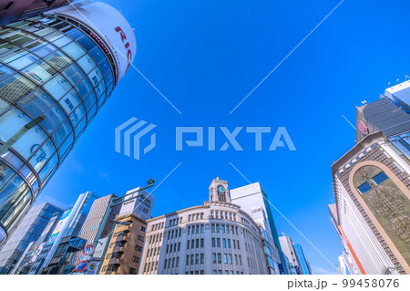 日本の東京都市景観 銀座四丁目。三愛閉館で銀座のシンボルのひとつが消えるが…大変貌へ＝20日 99458076