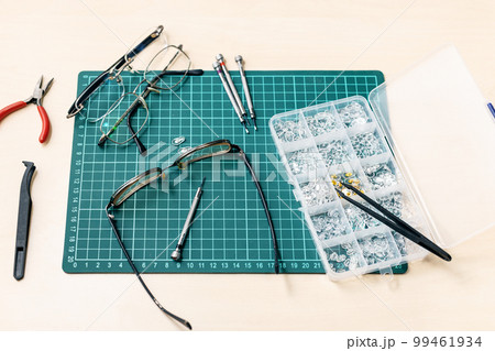 kit for replacement of eyeglass nose pads on table kit for replacement of eyeglass nose pads on table 99461934