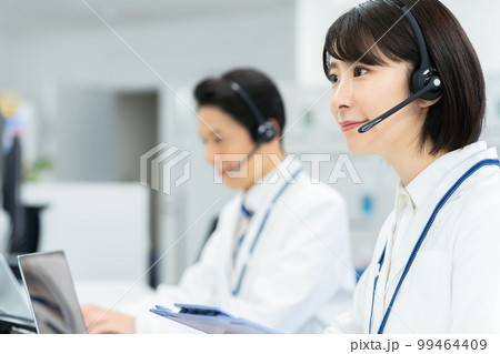 白衣のオペレーター 白衣のオペレーター 99464409