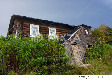 Ancient coast-dweller homes 99464682