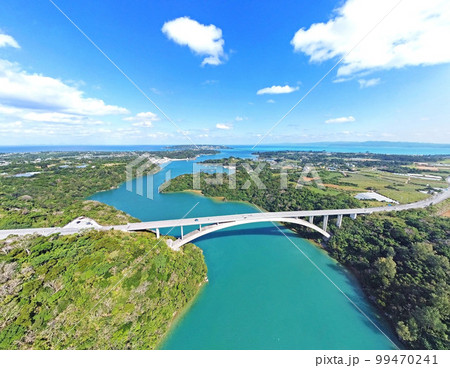 沖縄・名護市 今帰仁村天底と名護市の屋我地島を結ぶワルミ大橋 沖縄・名護市 今帰仁村天底と名護市の屋我地島を結ぶワルミ大橋 99470241