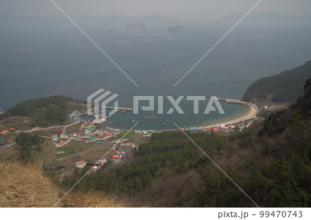 自然 旅行 観光地 99470743