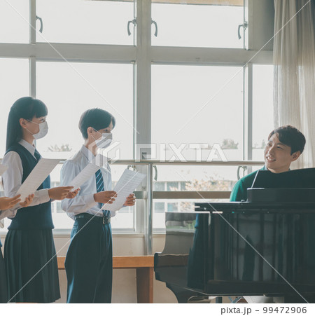 Middle school Middle school 99472906