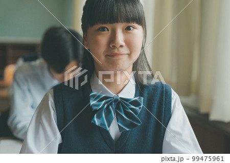 Middle school 99475961