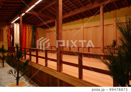 横浜能楽堂 99478873