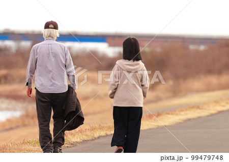 年の差夫婦の老後 年の差夫婦の老後 99479748