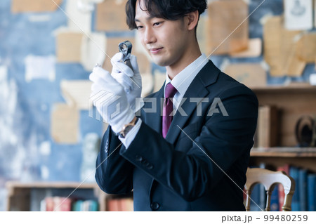 出張査定をする買取専門業者 出張査定をする買取専門業者 99480259