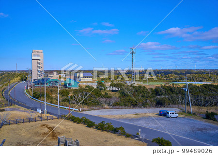 千葉県旭市の飯岡刑部岬(ぎょうぶみさき)から北側の眺望 99489026