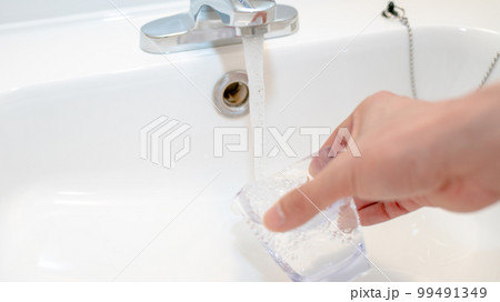 うがい 99491349
