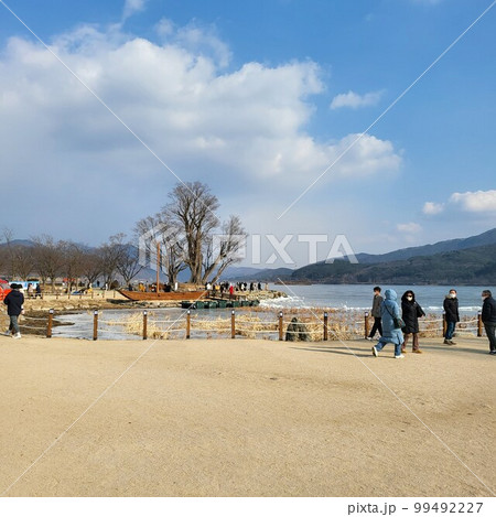 冬の風景 川 北漢江 99492227
