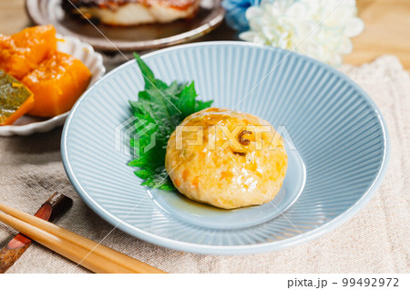 野菜たっぷりの豆腐寄せ 99492972