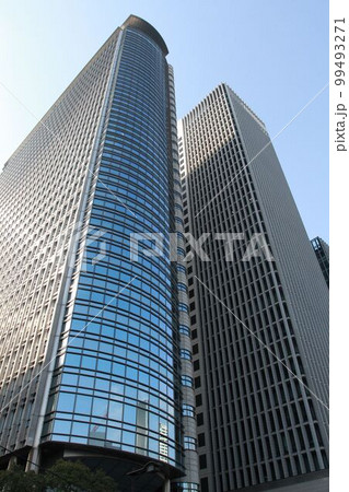 中之島三井ビルディングと中之島ダイビル 99493271