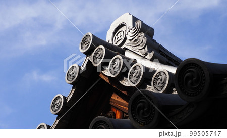 京都 大覚寺 表門 99505747
