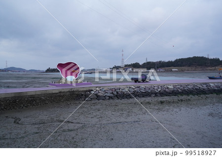 観光地 風景 海 99518927